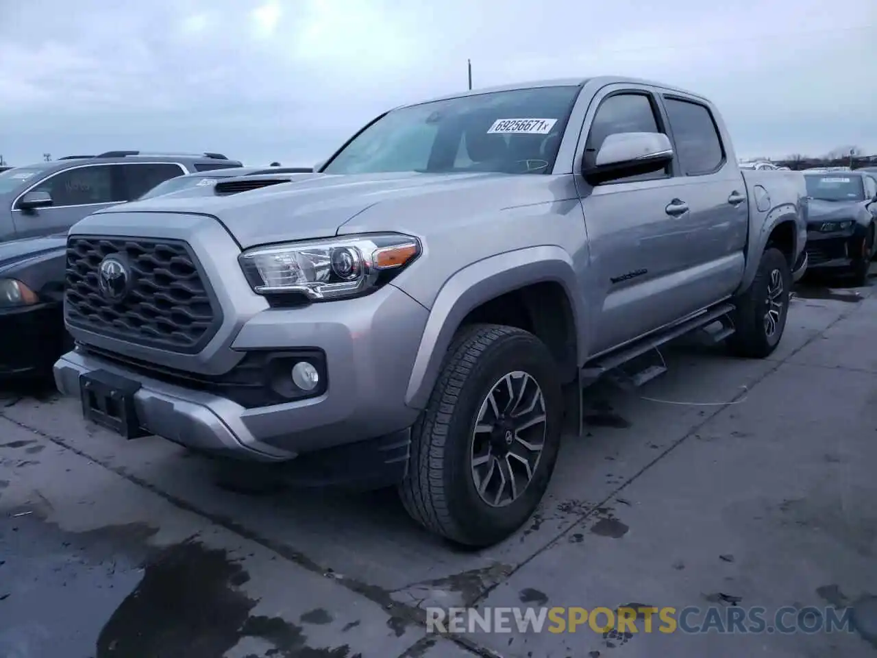 2 Photograph of a damaged car 3TMCZ5AN2LM340973 TOYOTA TACOMA 2020