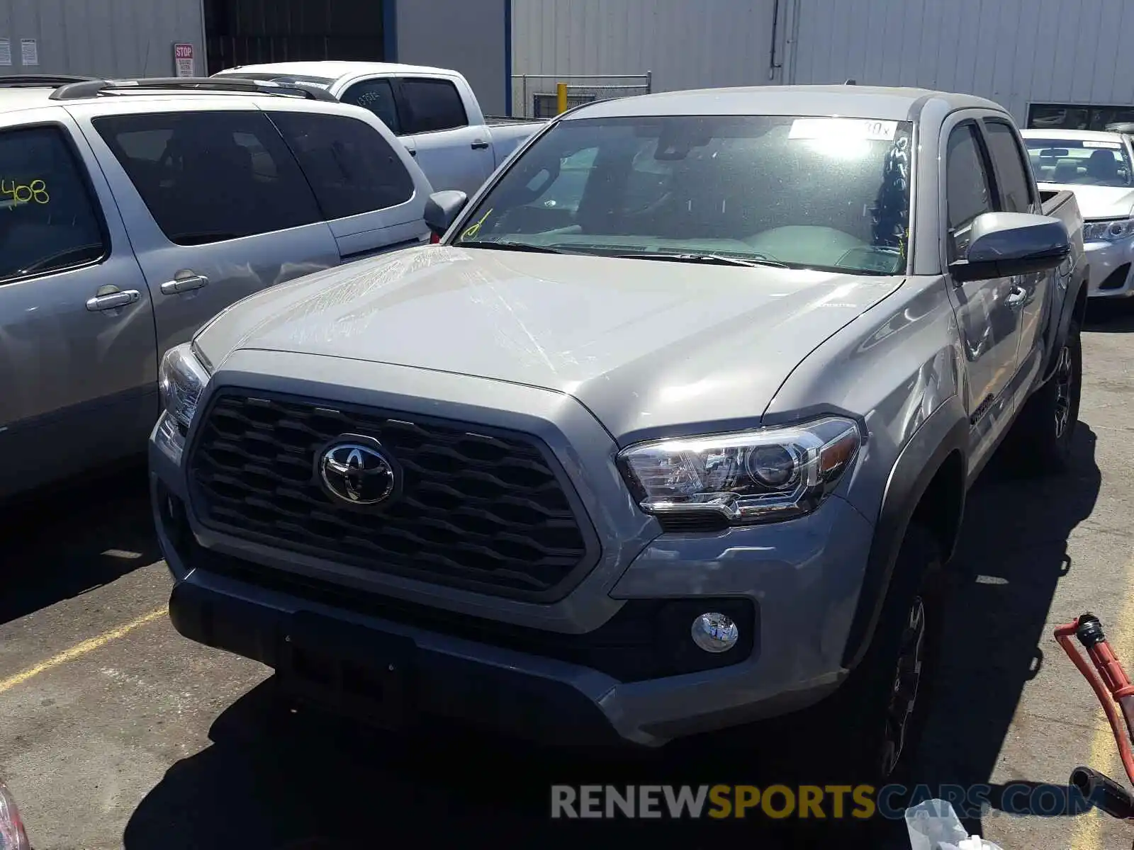 2 Photograph of a damaged car 3TMCZ5AN2LM345879 TOYOTA TACOMA 2020