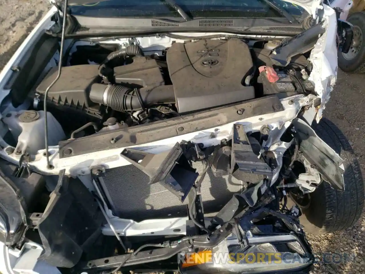 7 Photograph of a damaged car 3TMCZ5AN2LM346689 TOYOTA TACOMA 2020