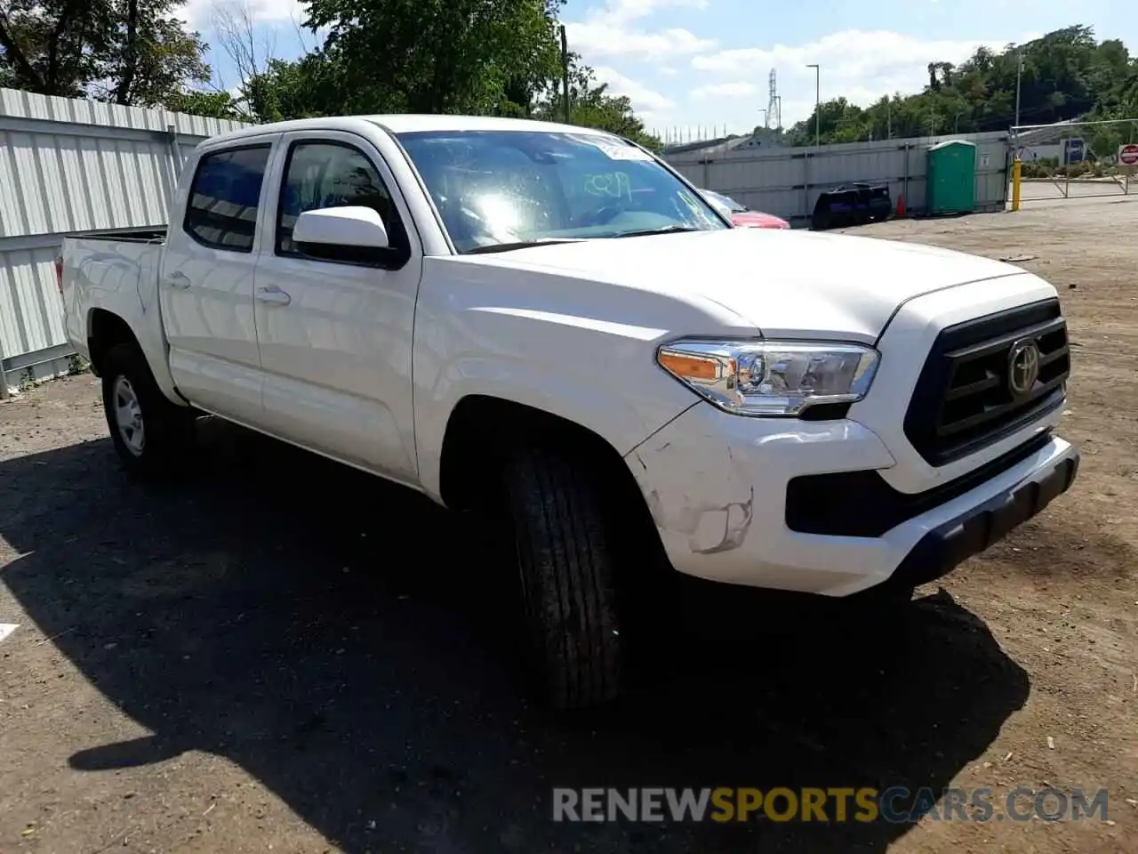 1 Photograph of a damaged car 3TMCZ5AN2LM351455 TOYOTA TACOMA 2020