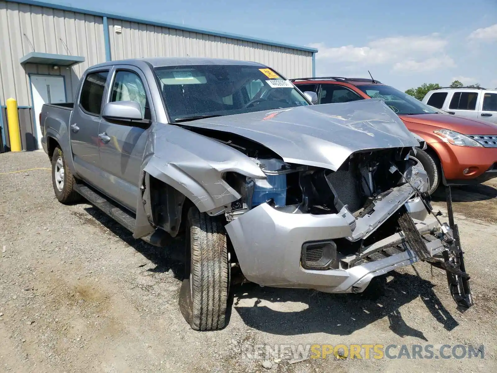 1 Photograph of a damaged car 3TMCZ5AN2LM360687 TOYOTA TACOMA 2020