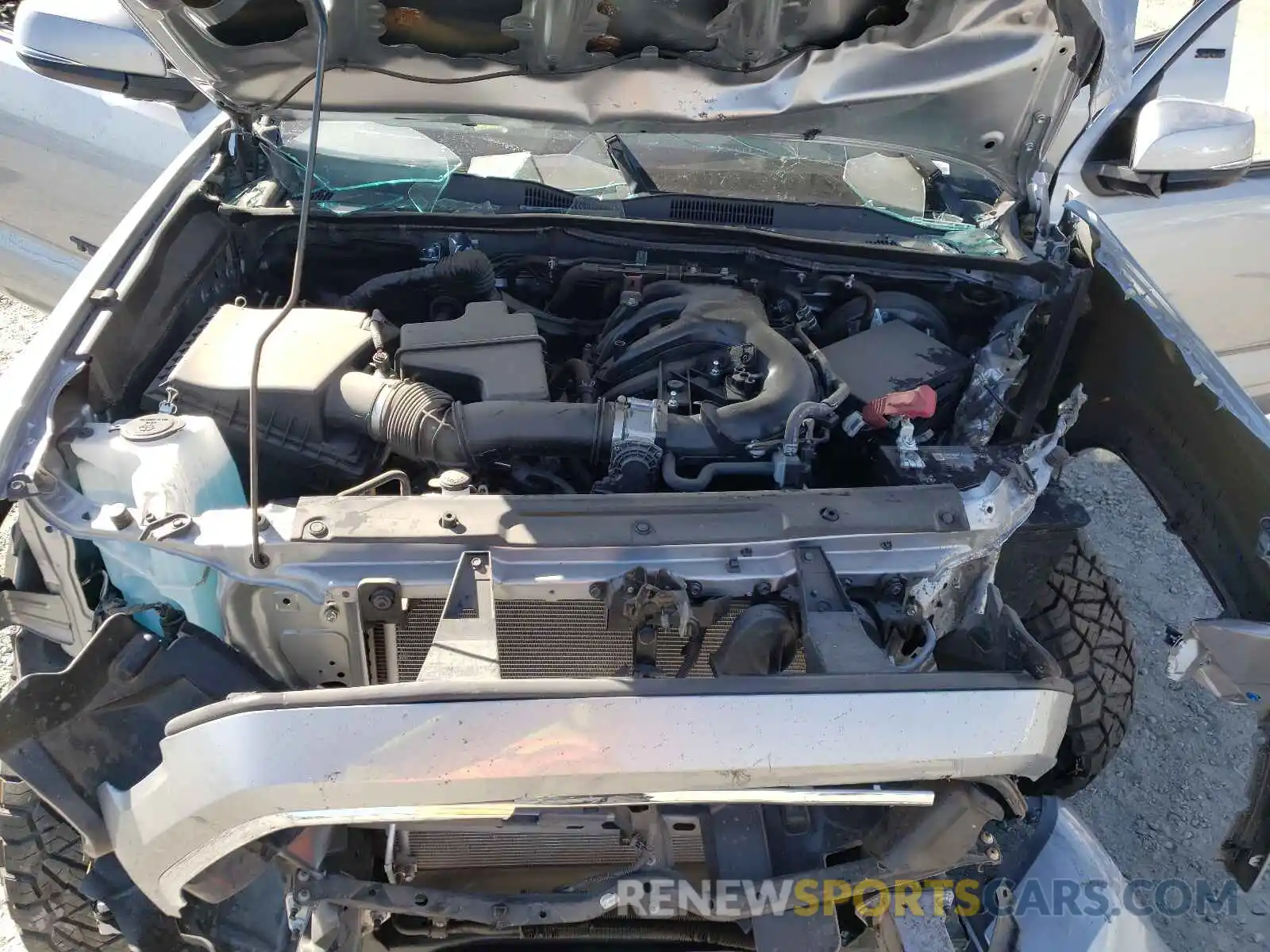 7 Photograph of a damaged car 3TMCZ5AN2LM360866 TOYOTA TACOMA 2020