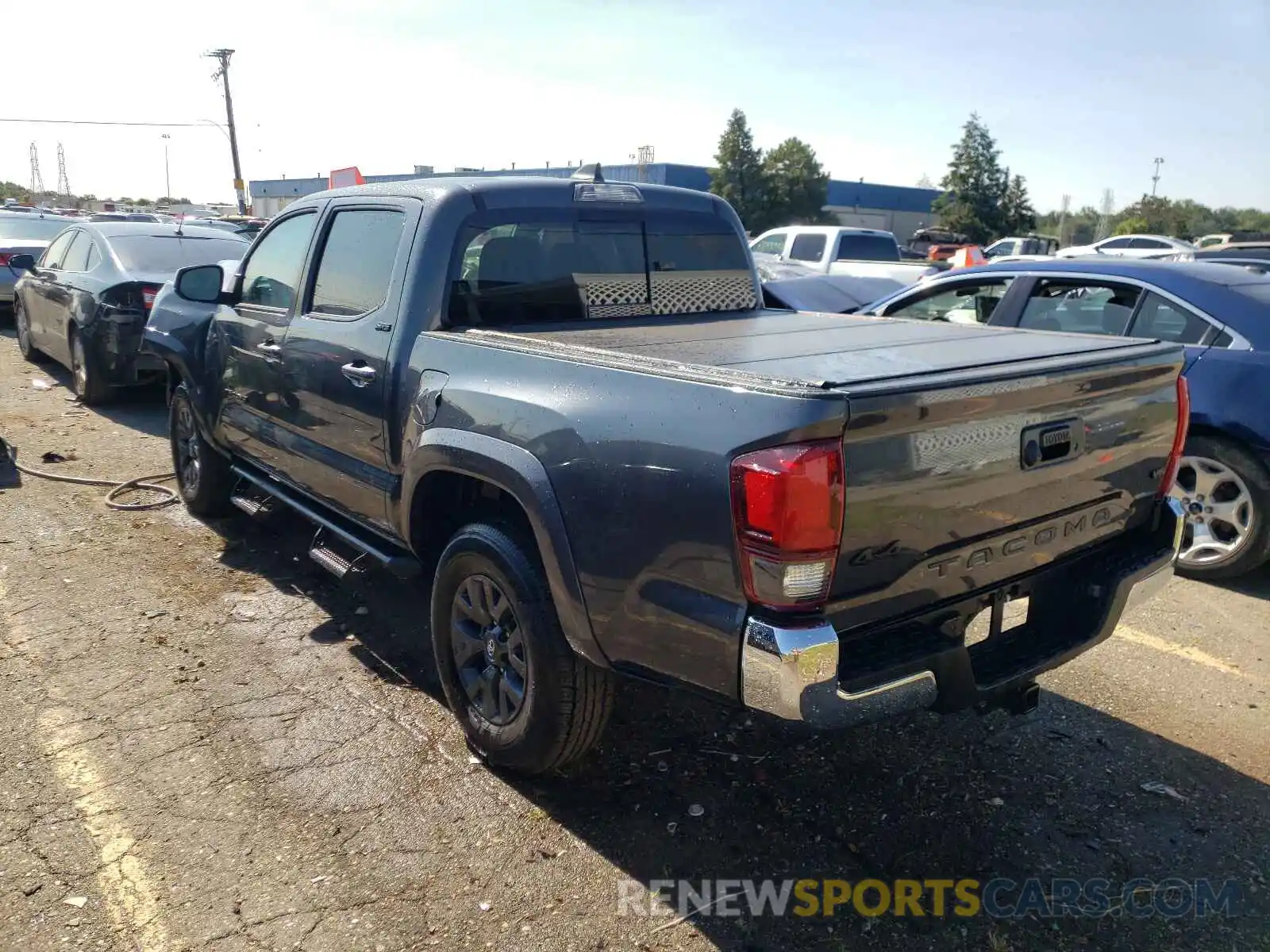 3 Photograph of a damaged car 3TMCZ5AN2LM361578 TOYOTA TACOMA 2020