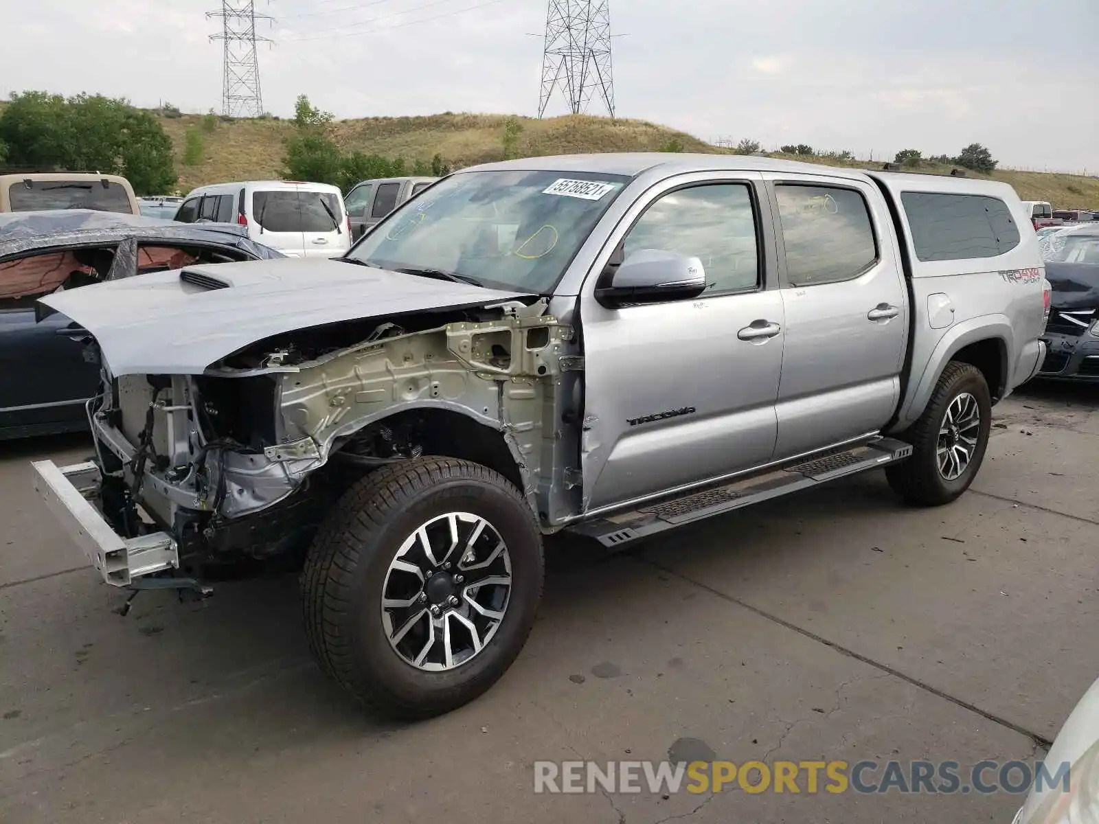 2 Photograph of a damaged car 3TMCZ5AN2LM368661 TOYOTA TACOMA 2020