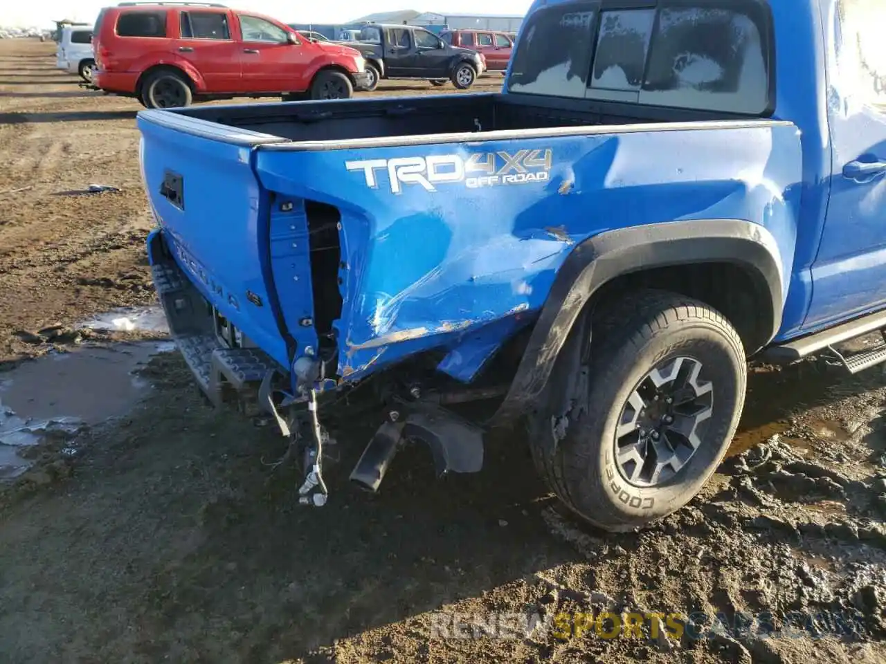 9 Photograph of a damaged car 3TMCZ5AN3LM289516 TOYOTA TACOMA 2020