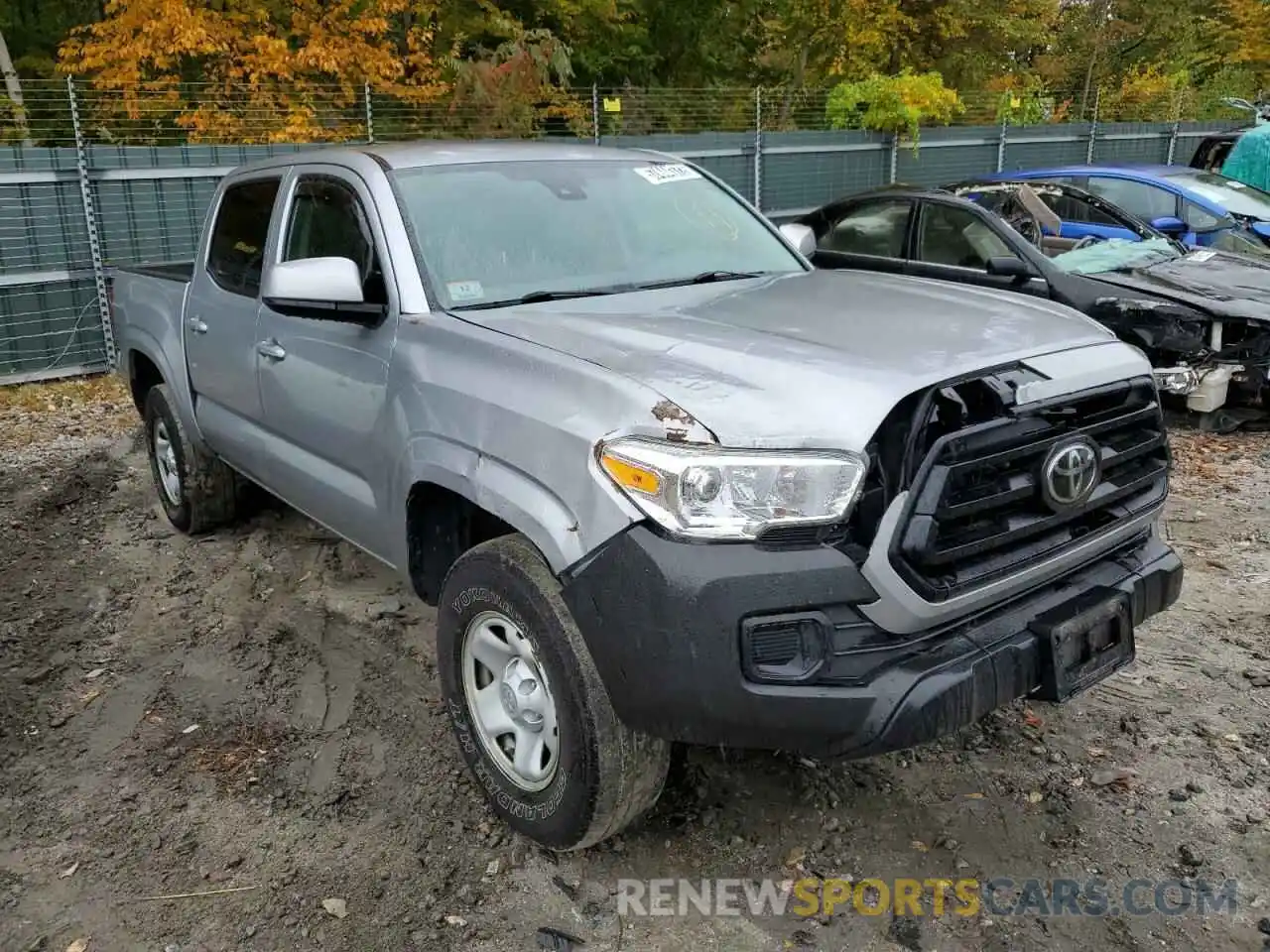 1 Photograph of a damaged car 3TMCZ5AN3LM290004 TOYOTA TACOMA 2020