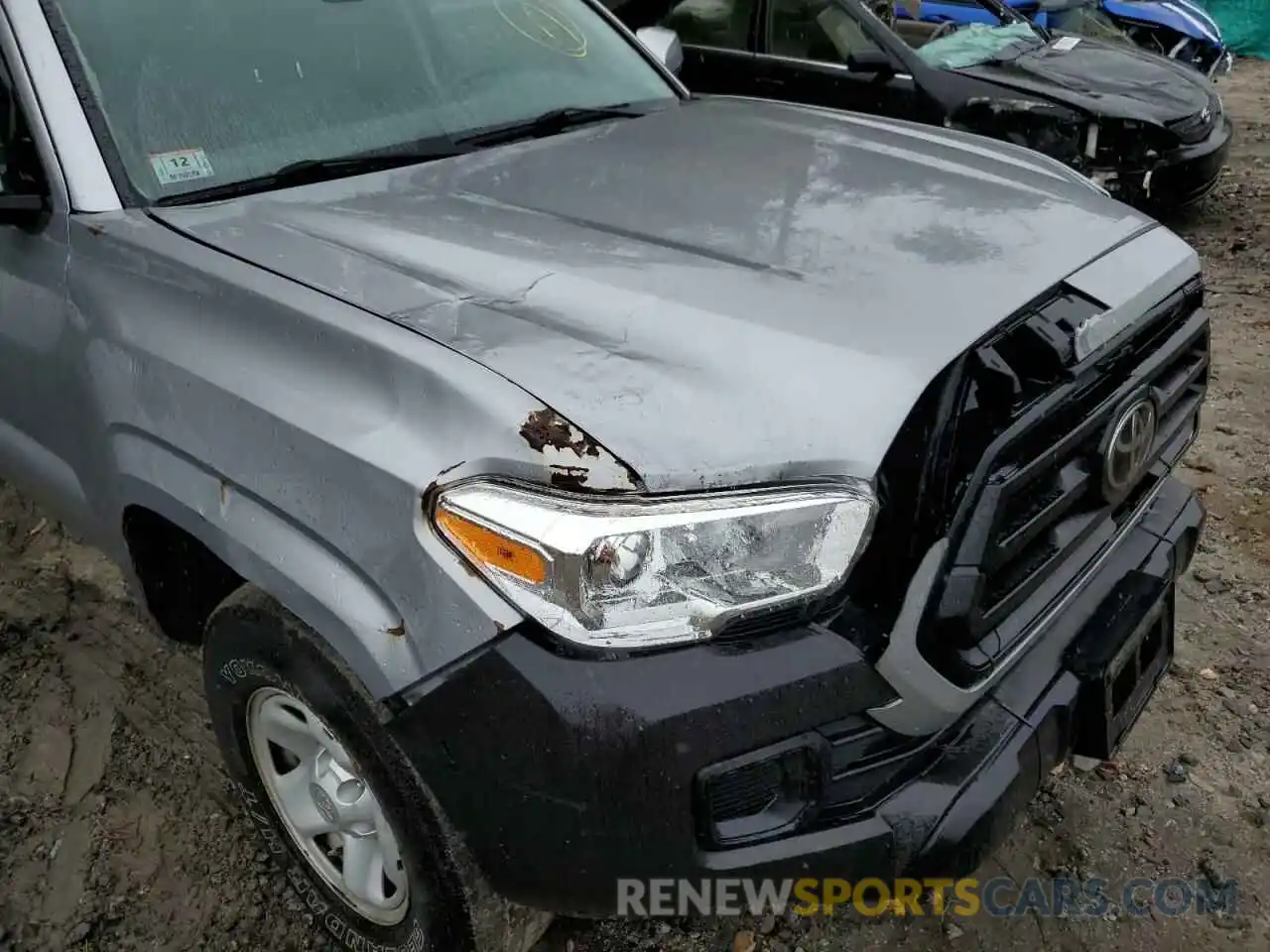 9 Photograph of a damaged car 3TMCZ5AN3LM290004 TOYOTA TACOMA 2020