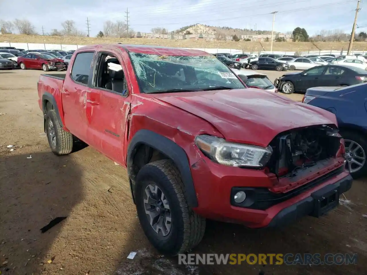 1 Photograph of a damaged car 3TMCZ5AN3LM295395 TOYOTA TACOMA 2020