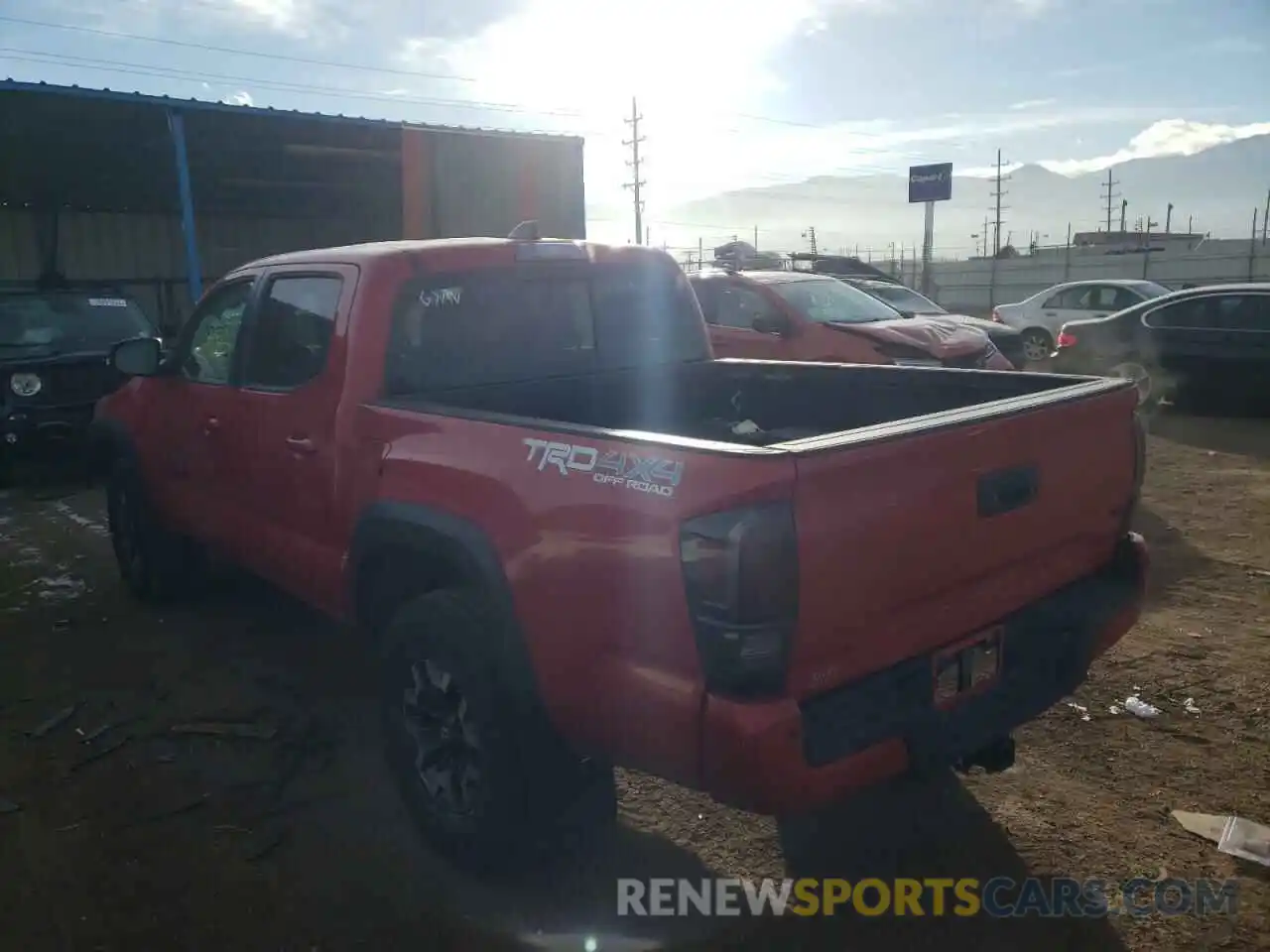 3 Photograph of a damaged car 3TMCZ5AN3LM295395 TOYOTA TACOMA 2020