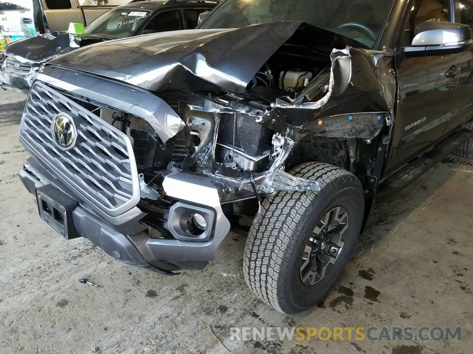 9 Photograph of a damaged car 3TMCZ5AN3LM295963 TOYOTA TACOMA 2020