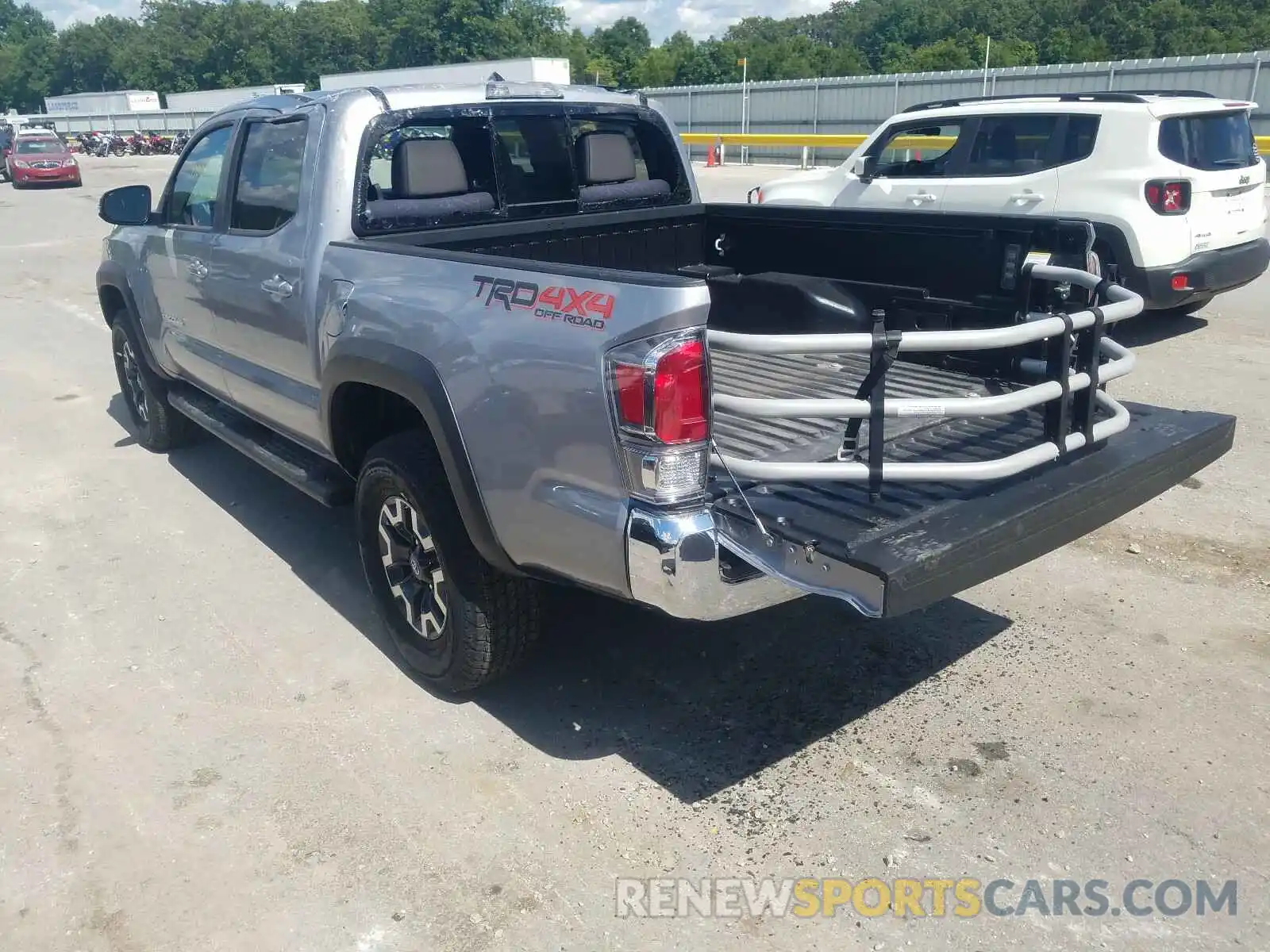 3 Photograph of a damaged car 3TMCZ5AN3LM308632 TOYOTA TACOMA 2020