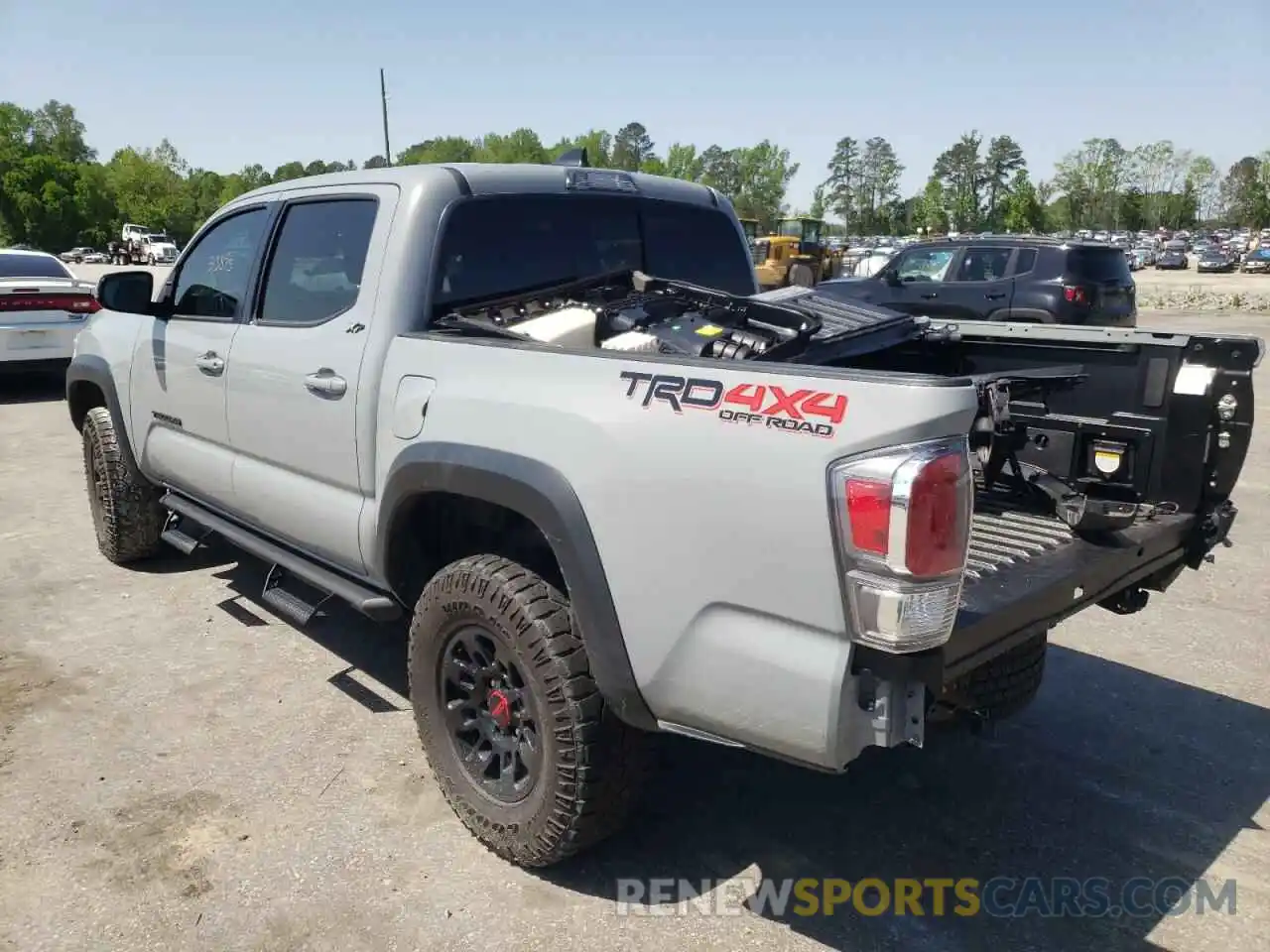 3 Photograph of a damaged car 3TMCZ5AN3LM308713 TOYOTA TACOMA 2020