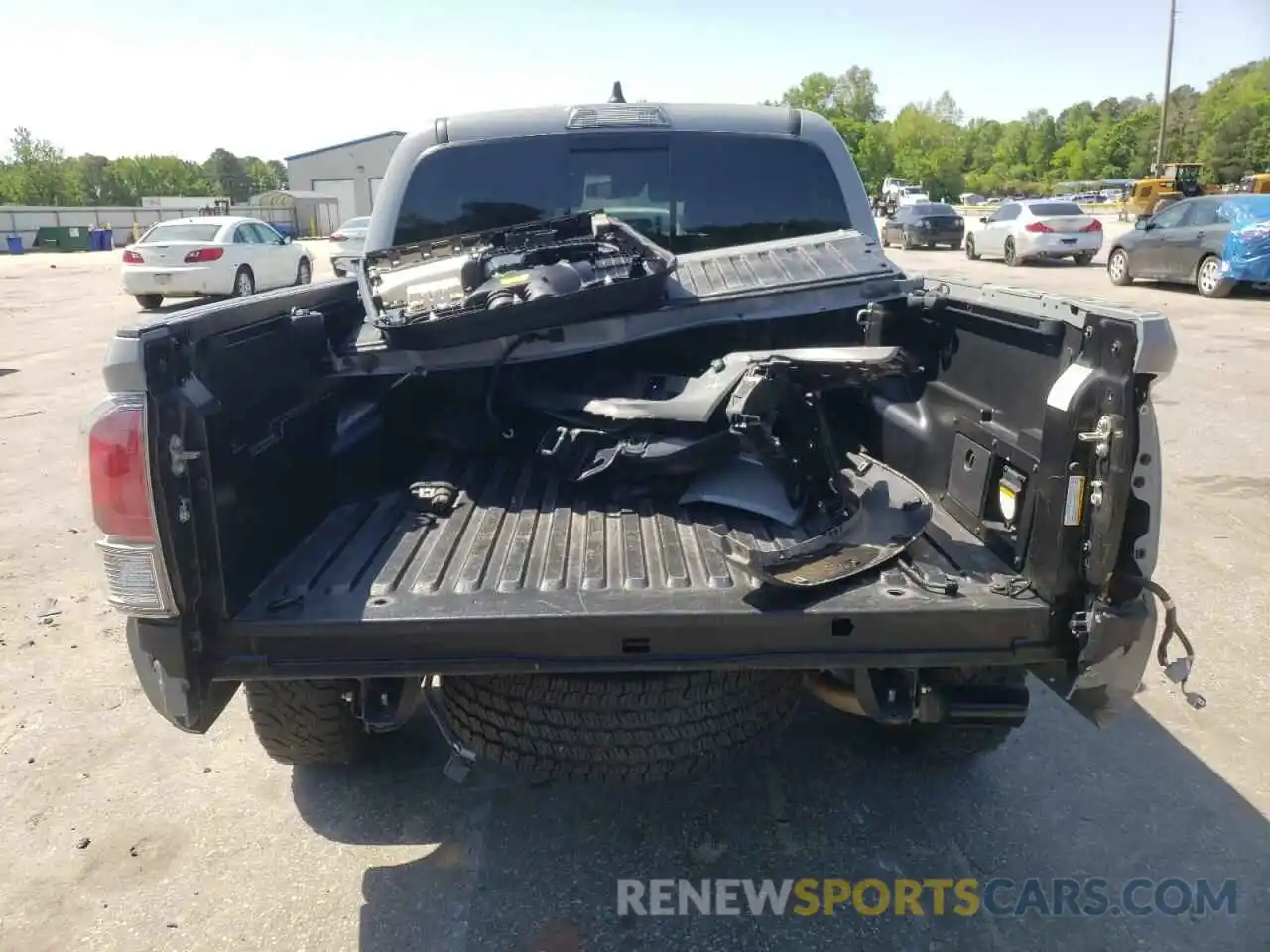 9 Photograph of a damaged car 3TMCZ5AN3LM308713 TOYOTA TACOMA 2020