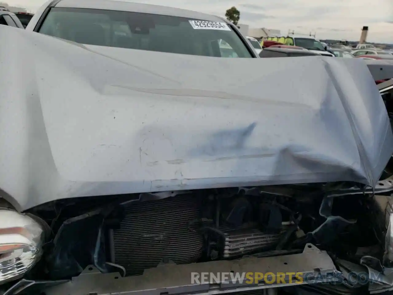 11 Photograph of a damaged car 3TMCZ5AN3LM310445 TOYOTA TACOMA 2020