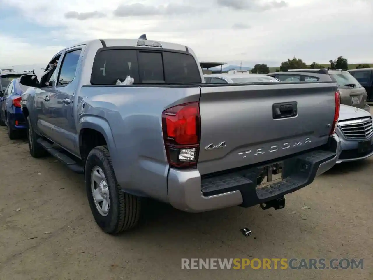 2 Photograph of a damaged car 3TMCZ5AN3LM310445 TOYOTA TACOMA 2020