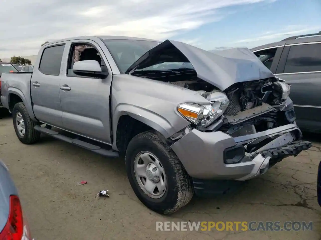 4 Photograph of a damaged car 3TMCZ5AN3LM310445 TOYOTA TACOMA 2020