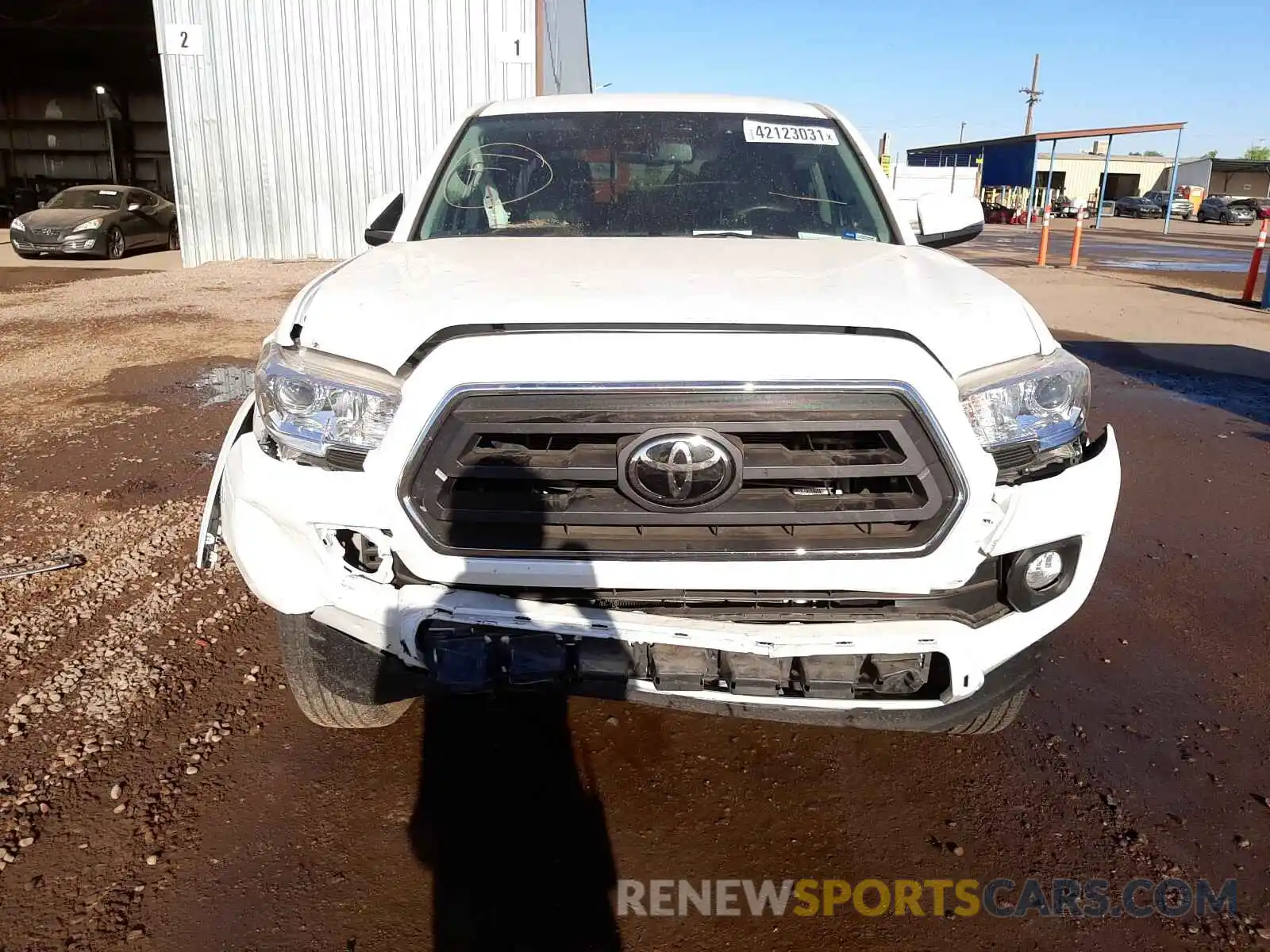 9 Photograph of a damaged car 3TMCZ5AN3LM313541 TOYOTA TACOMA 2020