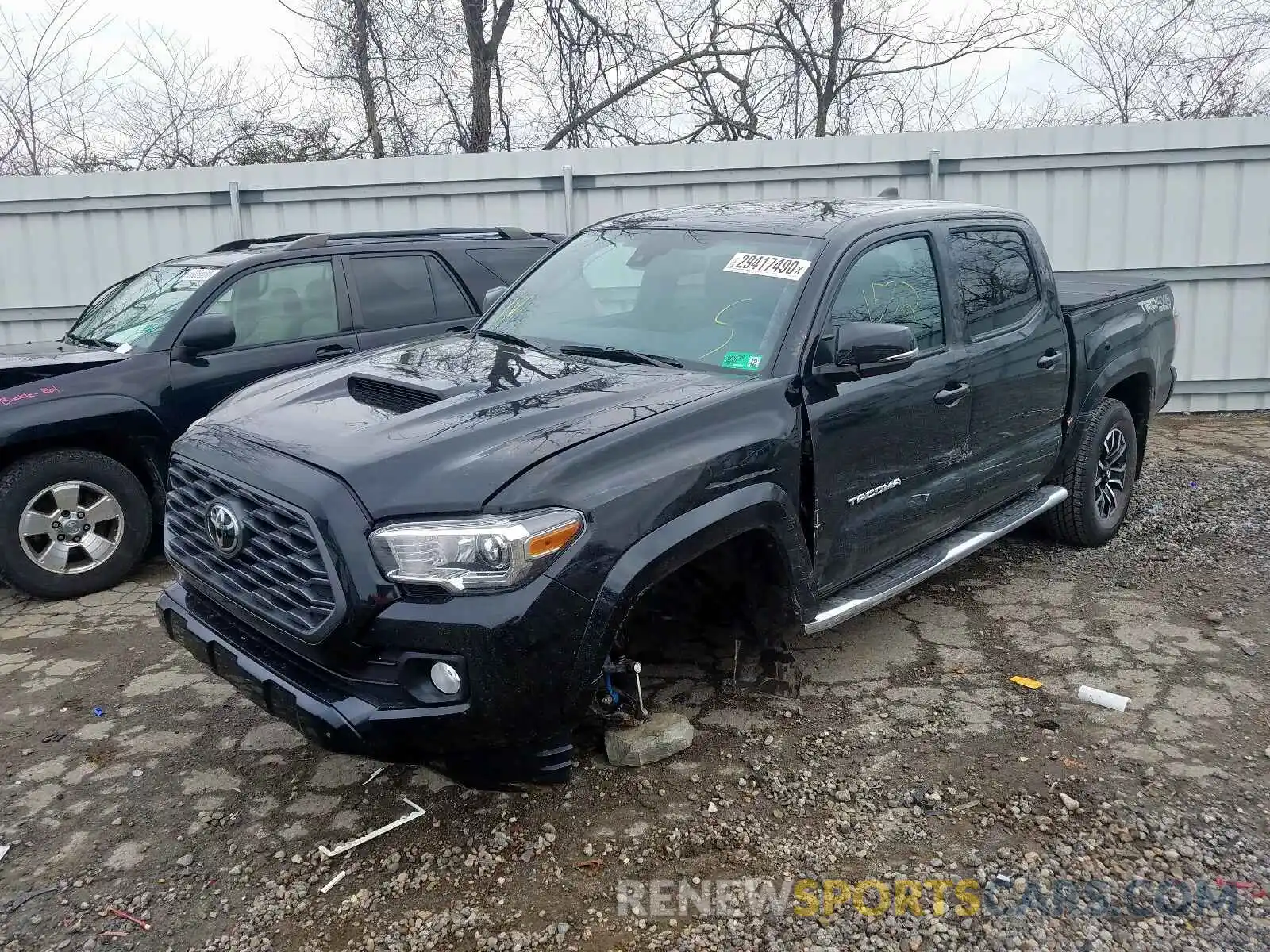 2 Photograph of a damaged car 3TMCZ5AN3LM315807 TOYOTA TACOMA 2020