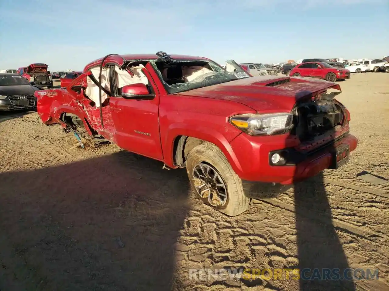 1 Фотография поврежденного автомобиля 3TMCZ5AN3LM321381 TOYOTA TACOMA 2020