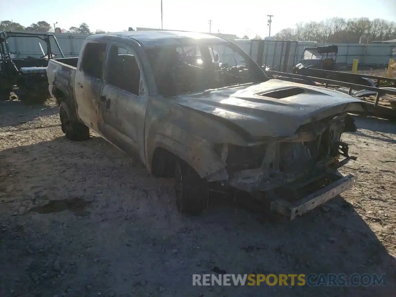 1 Photograph of a damaged car 3TMCZ5AN3LM325060 TOYOTA TACOMA 2020