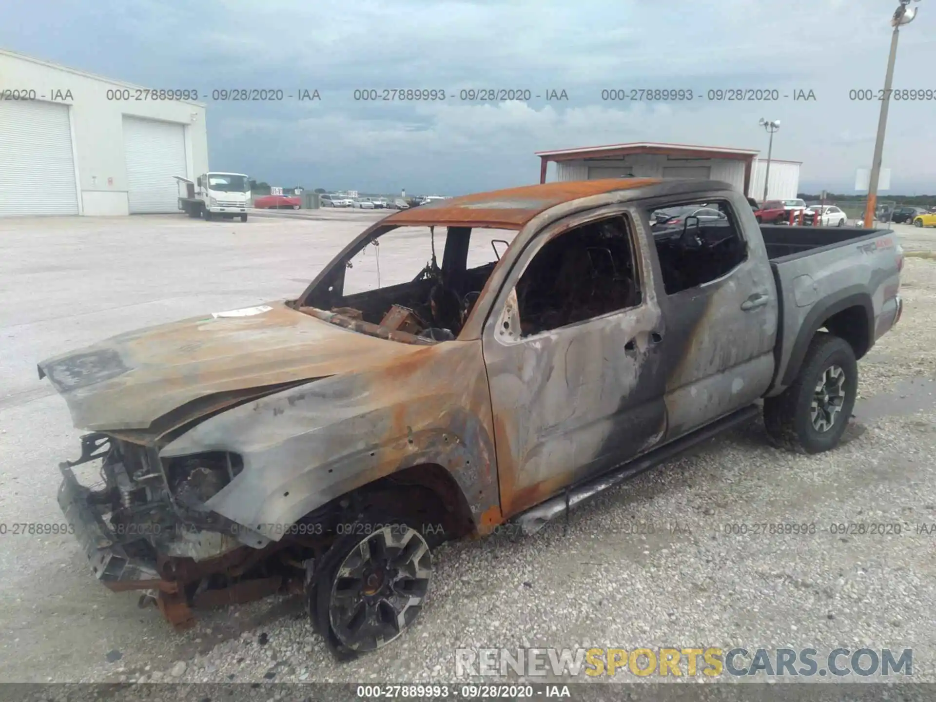 2 Photograph of a damaged car 3TMCZ5AN3LM326628 TOYOTA TACOMA 2020