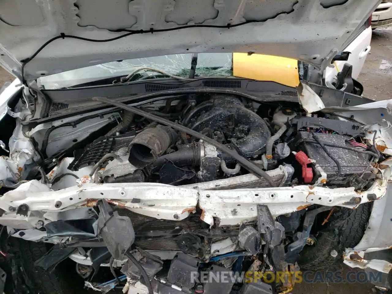 7 Photograph of a damaged car 3TMCZ5AN3LM327262 TOYOTA TACOMA 2020