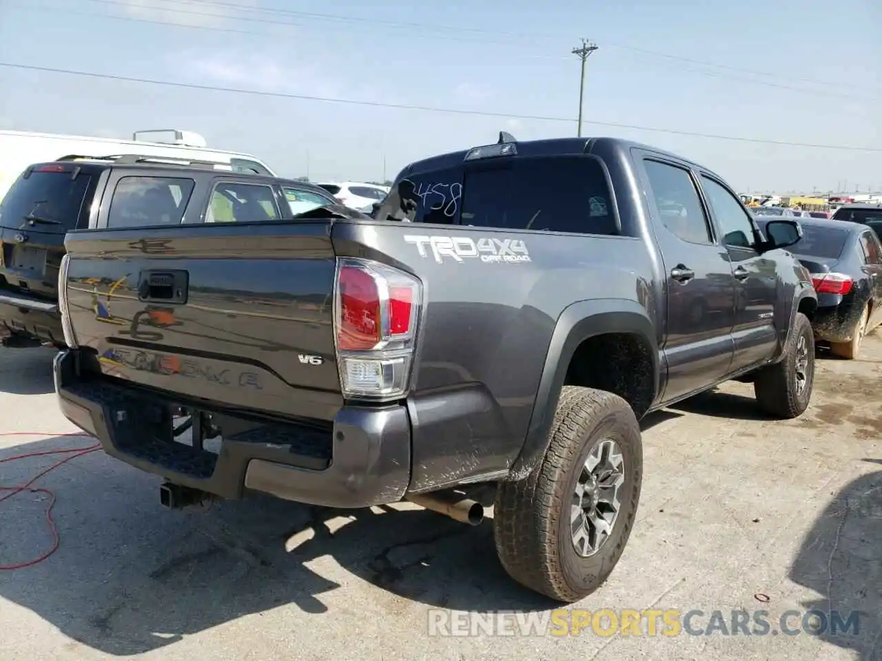 4 Photograph of a damaged car 3TMCZ5AN3LM328458 TOYOTA TACOMA 2020