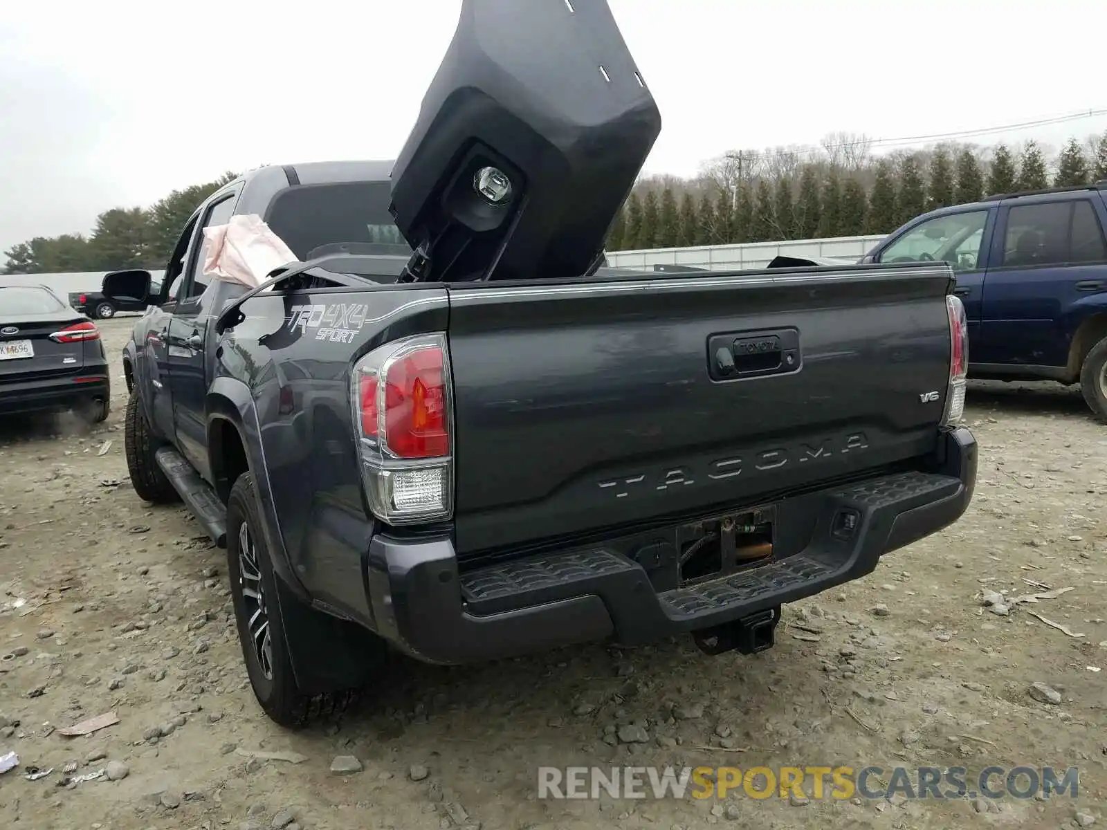 3 Photograph of a damaged car 3TMCZ5AN3LM334518 TOYOTA TACOMA 2020