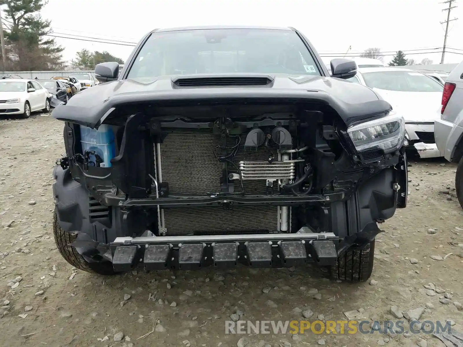 9 Photograph of a damaged car 3TMCZ5AN3LM334518 TOYOTA TACOMA 2020