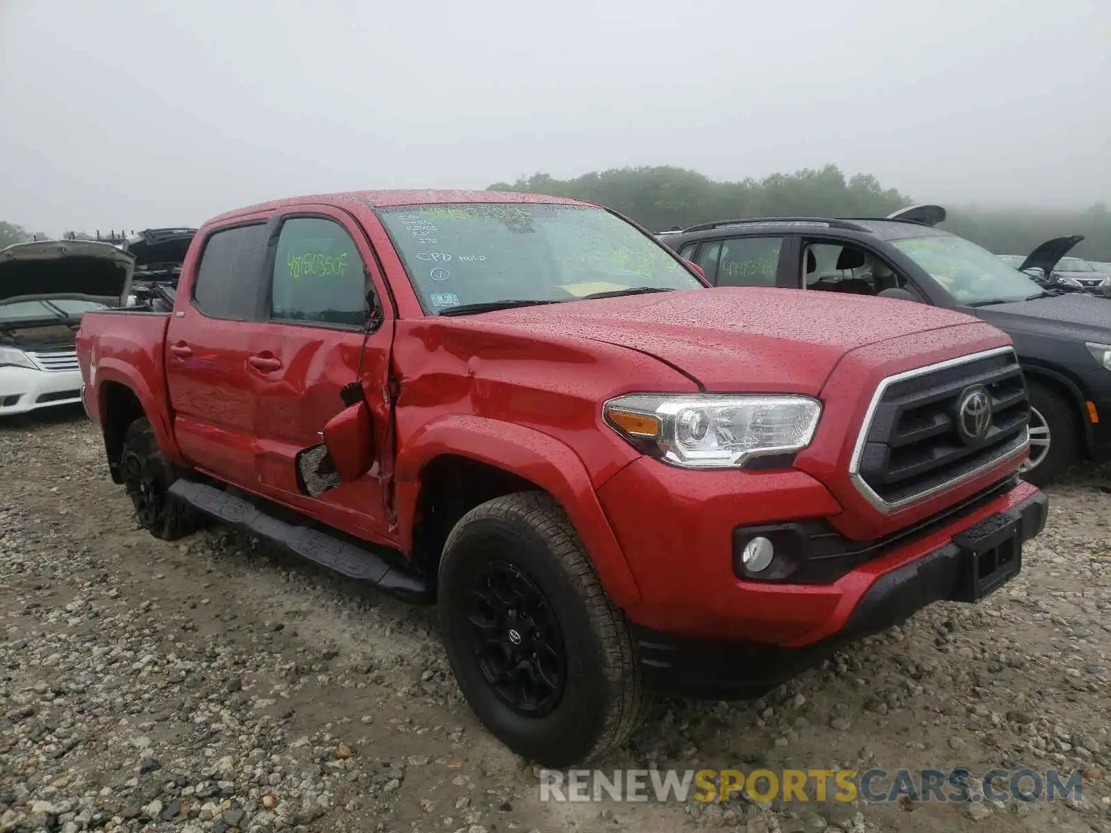 1 Photograph of a damaged car 3TMCZ5AN3LM335376 TOYOTA TACOMA 2020