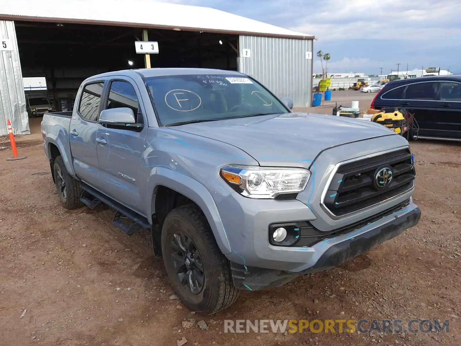 1 Photograph of a damaged car 3TMCZ5AN3LM344496 TOYOTA TACOMA 2020