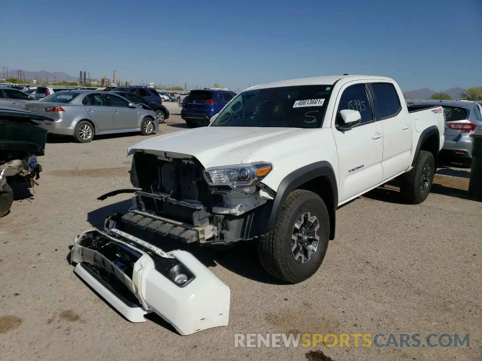 2 Photograph of a damaged car 3TMCZ5AN3LM350475 TOYOTA TACOMA 2020