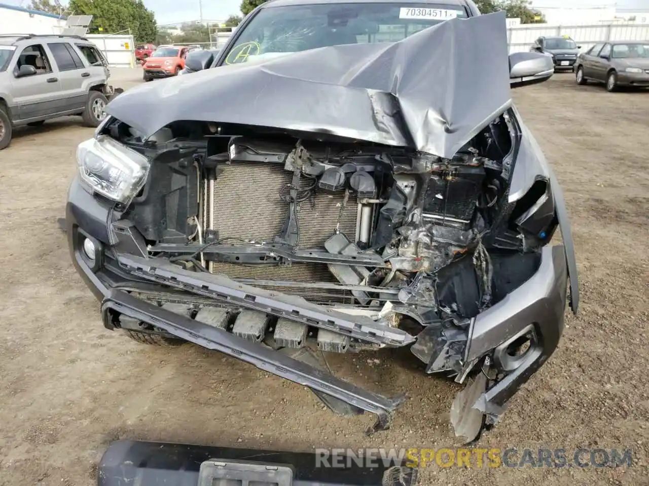 9 Photograph of a damaged car 3TMCZ5AN3LM351321 TOYOTA TACOMA 2020