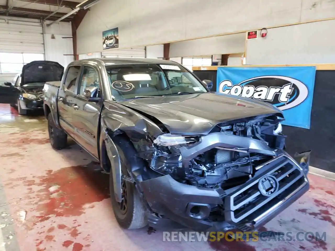 1 Photograph of a damaged car 3TMCZ5AN3LM357698 TOYOTA TACOMA 2020