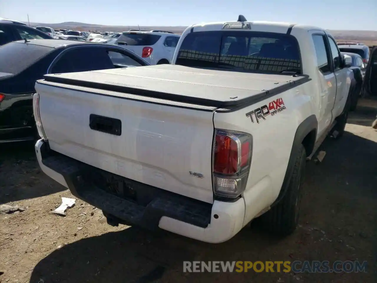 4 Photograph of a damaged car 3TMCZ5AN3LM363050 TOYOTA TACOMA 2020