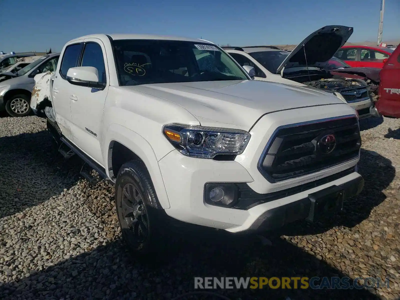 1 Photograph of a damaged car 3TMCZ5AN3LM363873 TOYOTA TACOMA 2020