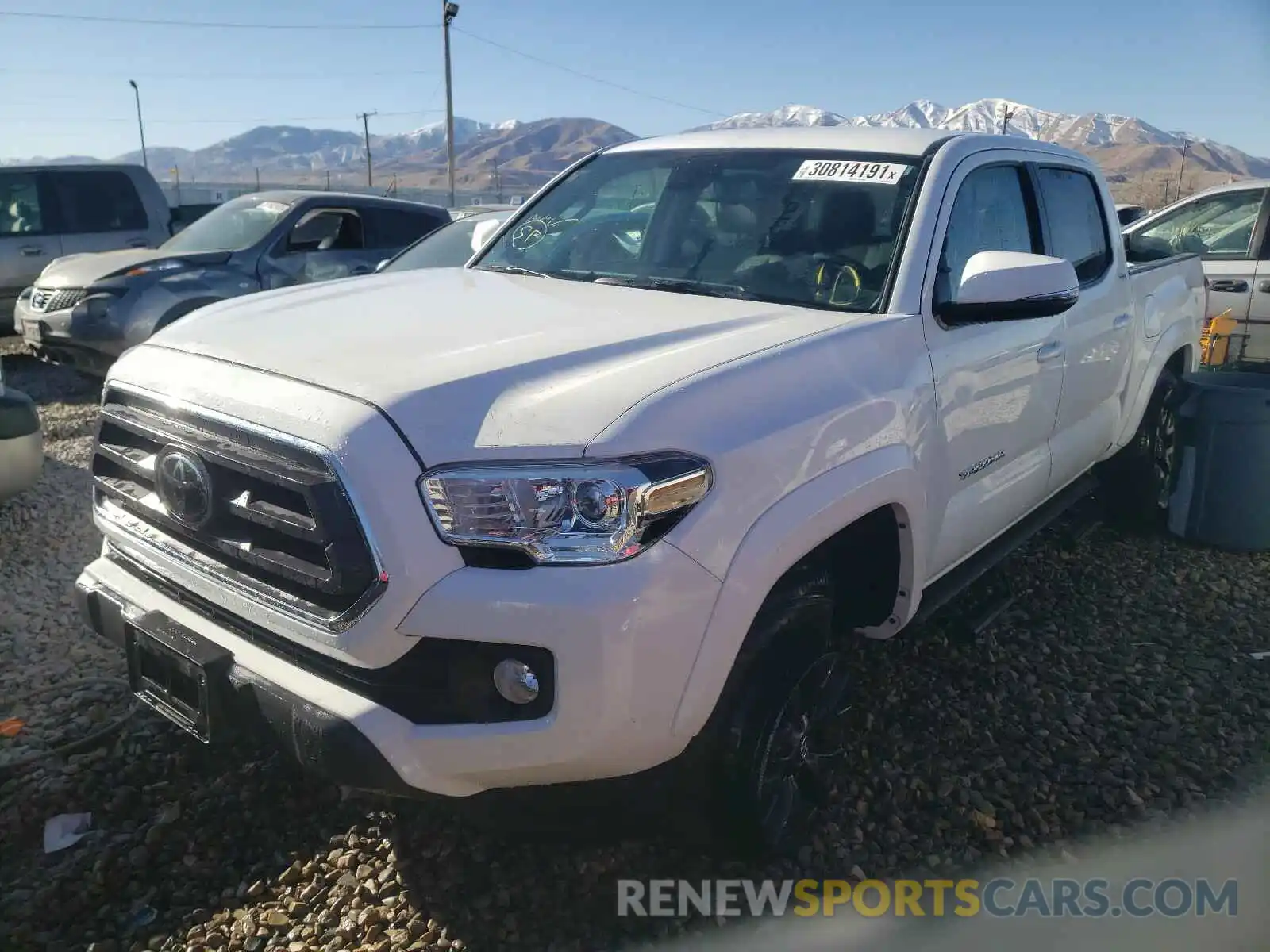 2 Photograph of a damaged car 3TMCZ5AN3LM363873 TOYOTA TACOMA 2020