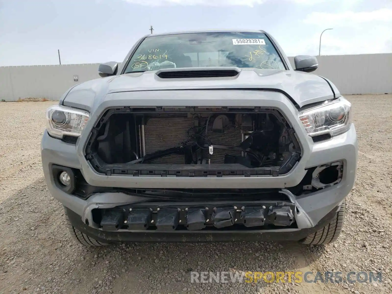 9 Photograph of a damaged car 3TMCZ5AN3LM368619 TOYOTA TACOMA 2020