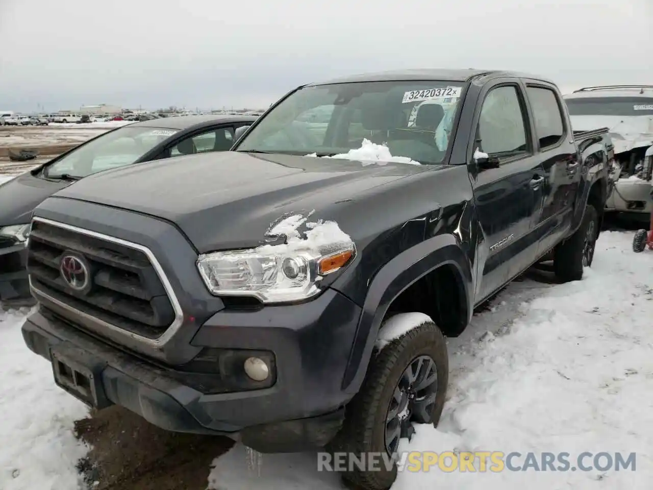 2 Photograph of a damaged car 3TMCZ5AN4LM289363 TOYOTA TACOMA 2020