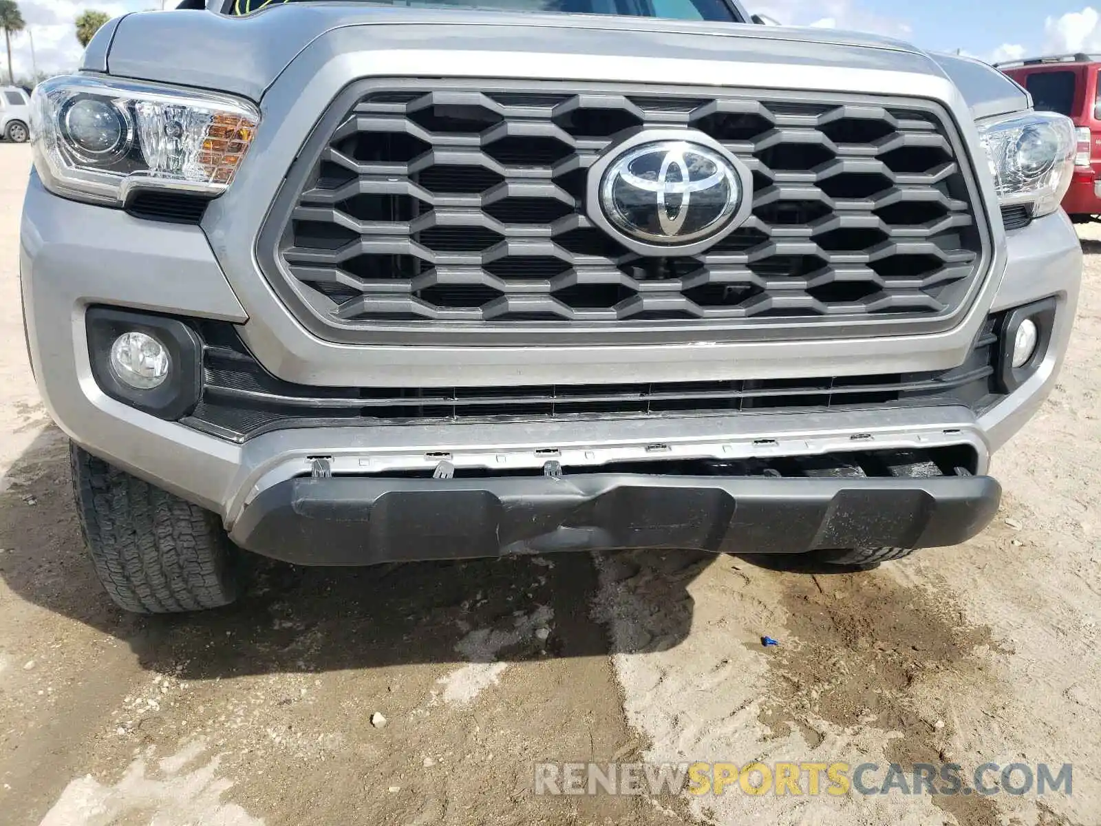 9 Photograph of a damaged car 3TMCZ5AN4LM294546 TOYOTA TACOMA 2020