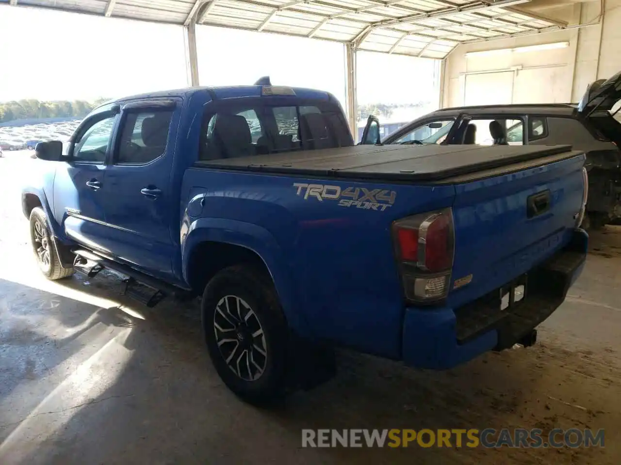 3 Photograph of a damaged car 3TMCZ5AN4LM296829 TOYOTA TACOMA 2020