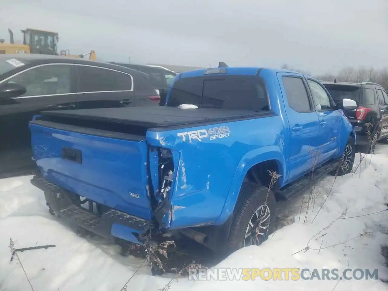 4 Photograph of a damaged car 3TMCZ5AN4LM297804 TOYOTA TACOMA 2020