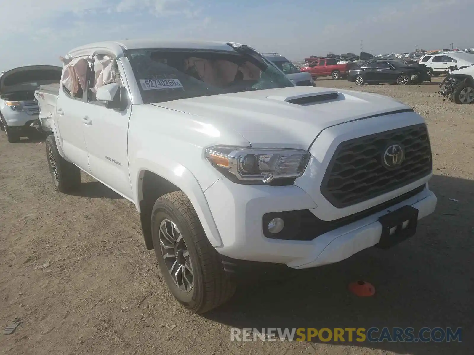 1 Photograph of a damaged car 3TMCZ5AN4LM303519 TOYOTA TACOMA 2020