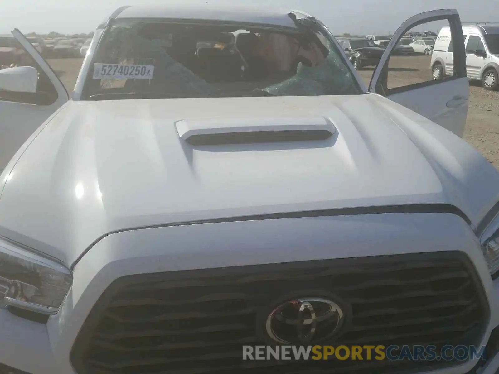 7 Photograph of a damaged car 3TMCZ5AN4LM303519 TOYOTA TACOMA 2020