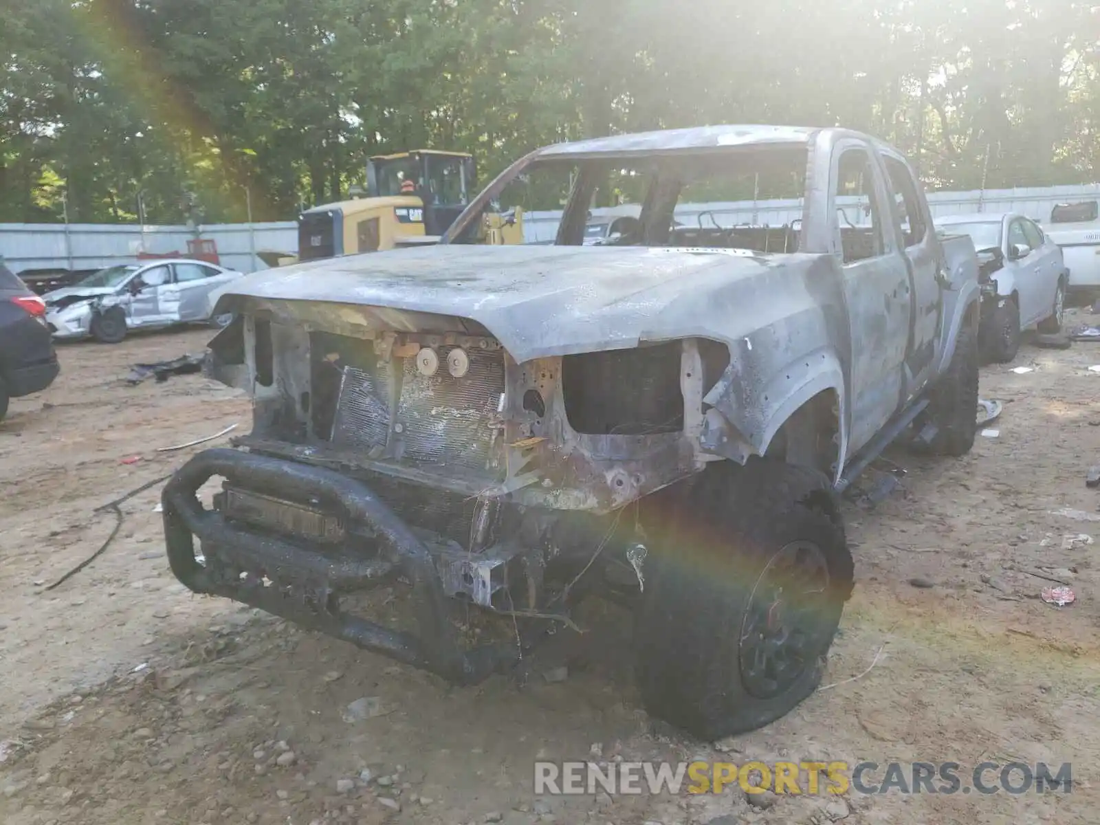 2 Photograph of a damaged car 3TMCZ5AN4LM304265 TOYOTA TACOMA 2020