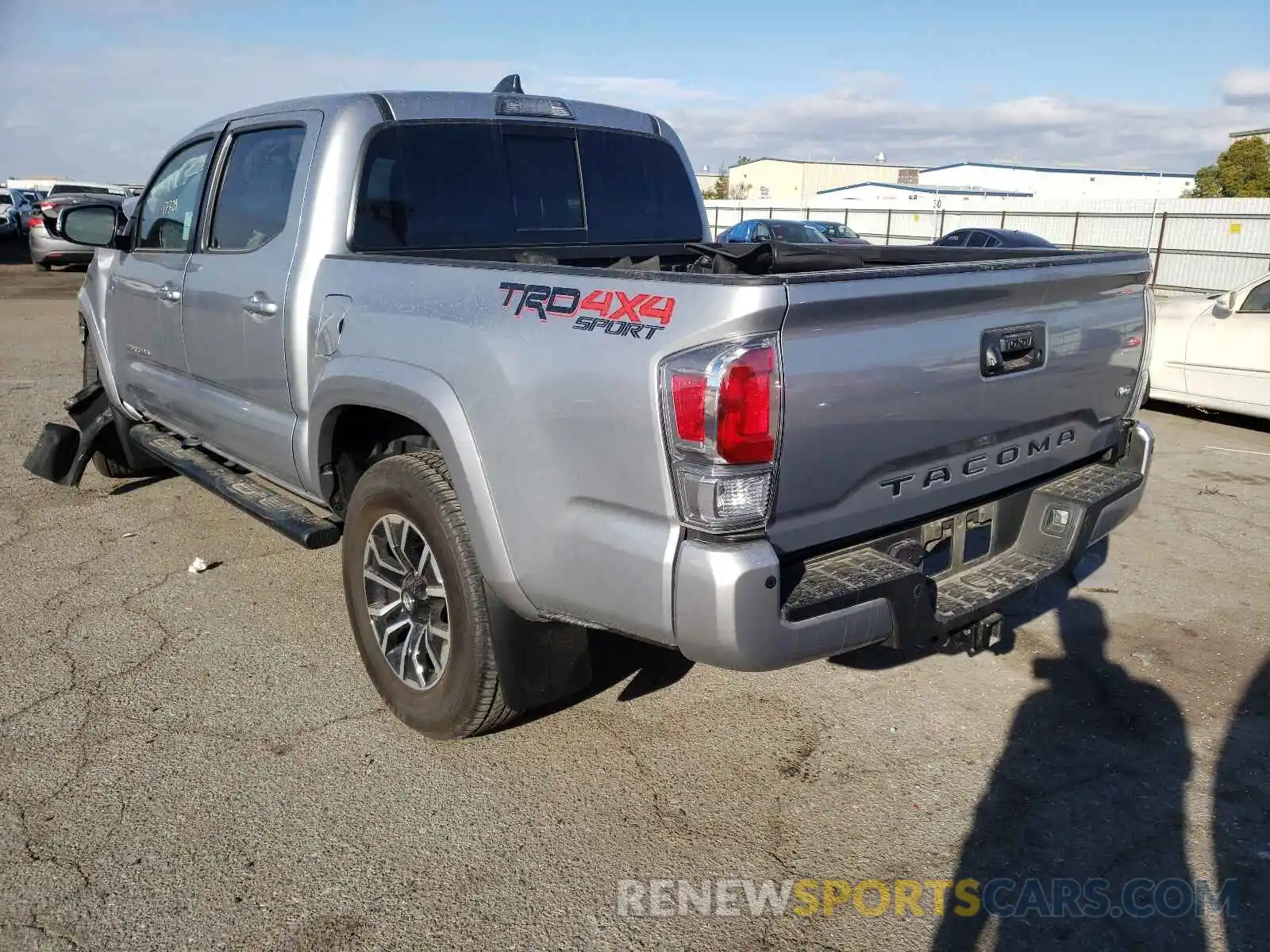 3 Photograph of a damaged car 3TMCZ5AN4LM305383 TOYOTA TACOMA 2020