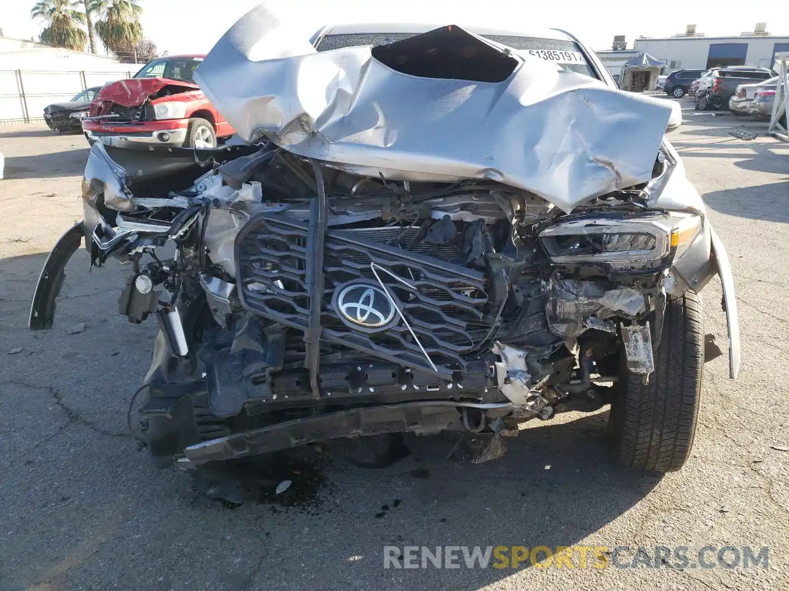 9 Photograph of a damaged car 3TMCZ5AN4LM305383 TOYOTA TACOMA 2020