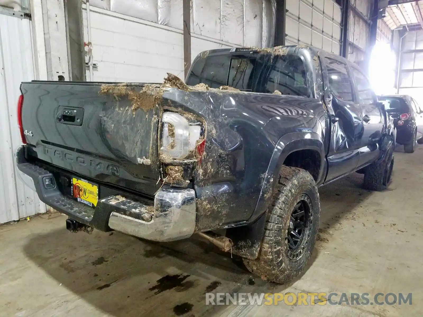 4 Photograph of a damaged car 3TMCZ5AN4LM308560 TOYOTA TACOMA 2020