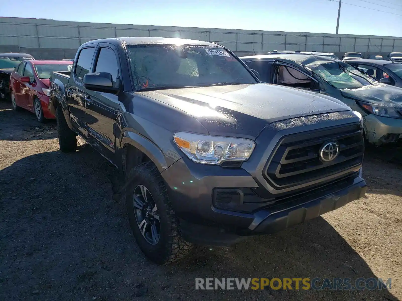 1 Photograph of a damaged car 3TMCZ5AN4LM312642 TOYOTA TACOMA 2020