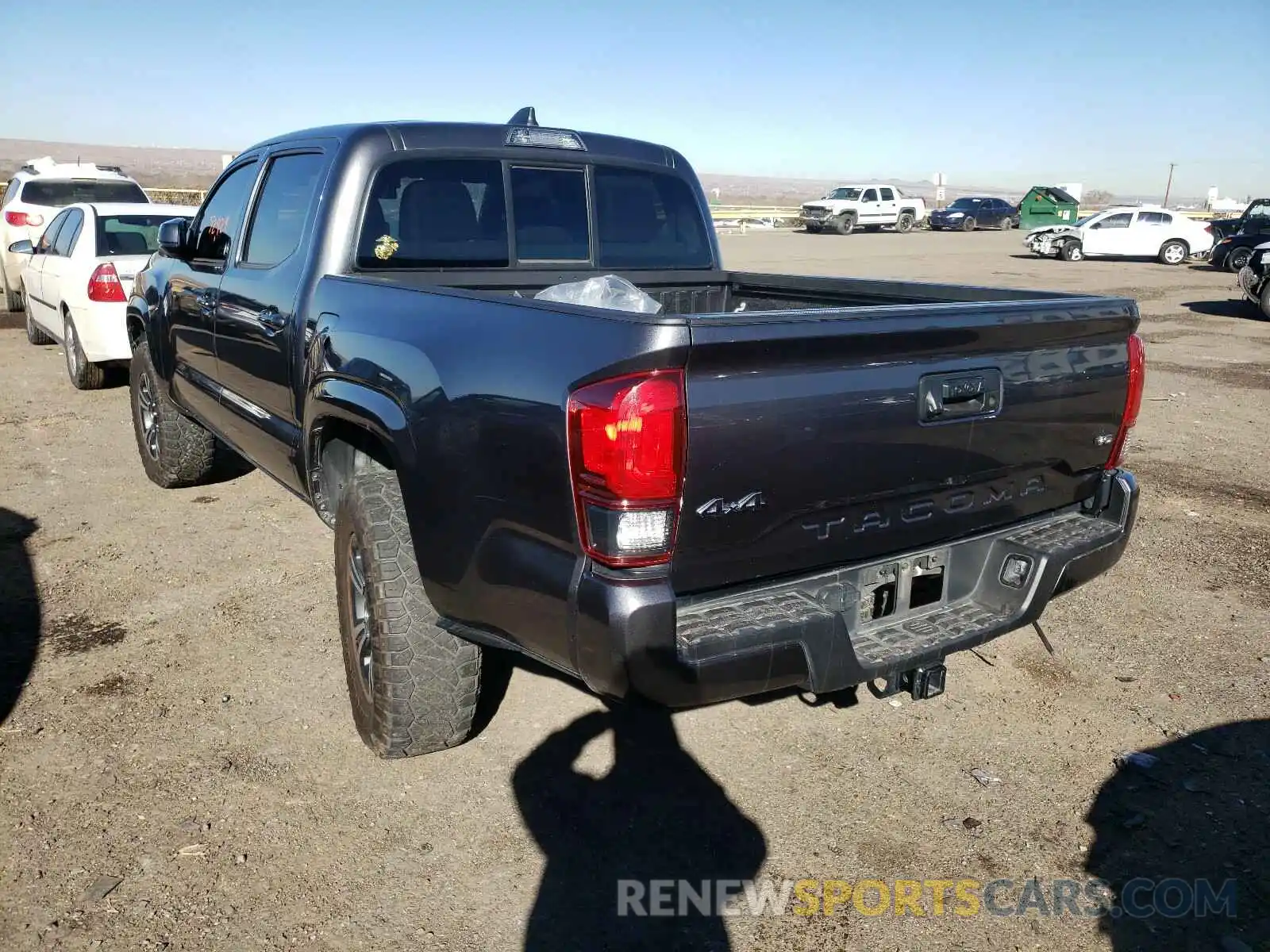 3 Photograph of a damaged car 3TMCZ5AN4LM312642 TOYOTA TACOMA 2020